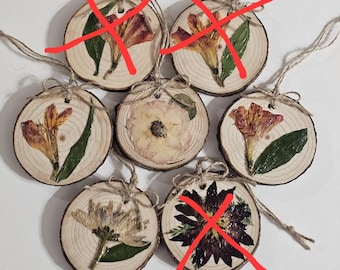 Pressed Flower Wood Slice Ornament | Flower Christmas Tree Decor | Floral Art