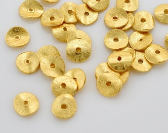 6 mm - 28 piezas de cuentas espaciadoras de disco onduladas chapadas en oro, chips de papas fritas de disco chapados en oro cepillado, espaciadores heishi para hacer joyas, cuentas espaciadoras de oro