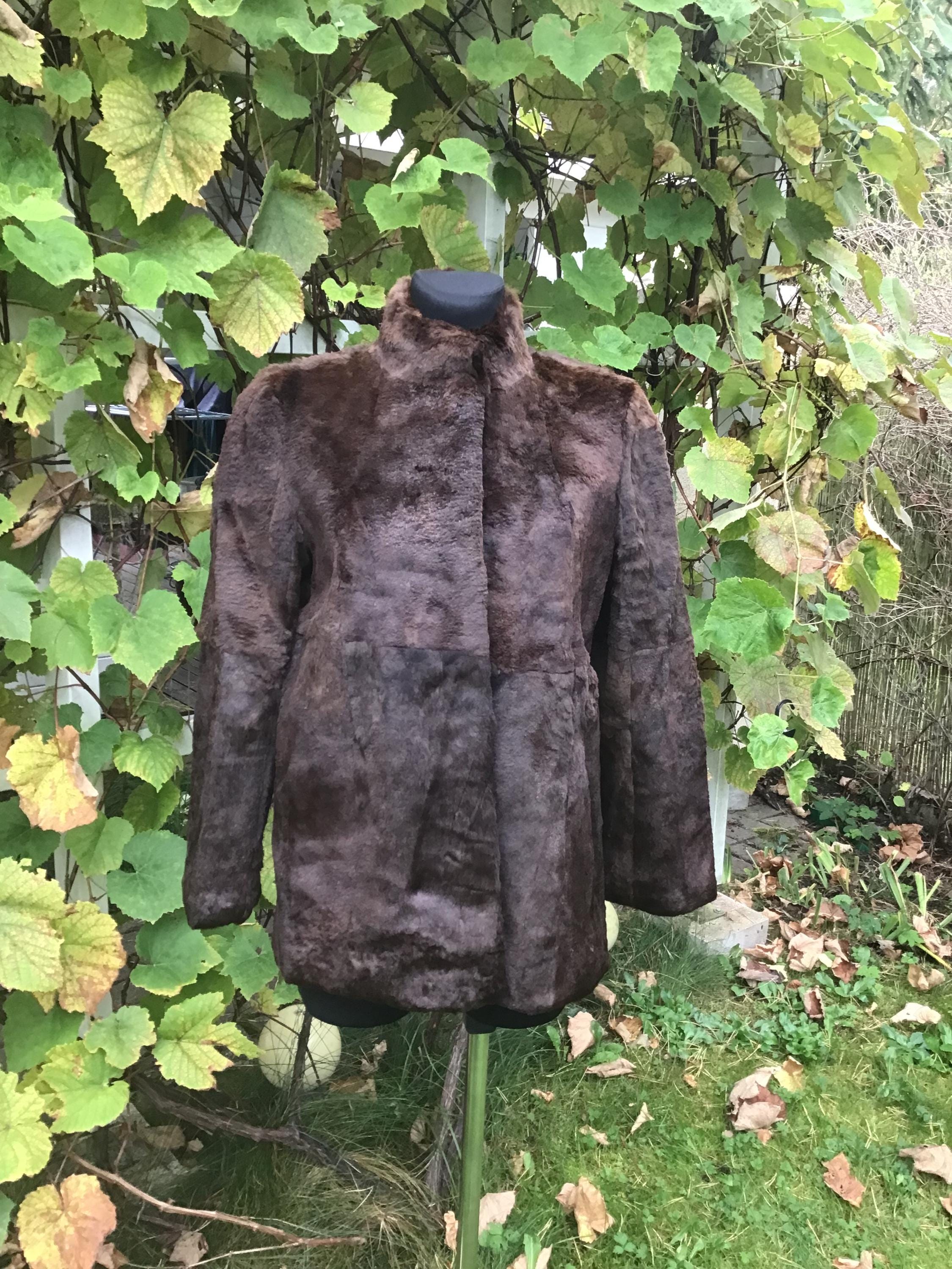 Manteau En Fourrure De Lapin Doux Et épais - Couleurs Rares, Taille L, Occasion Très Bon état - Marque AND