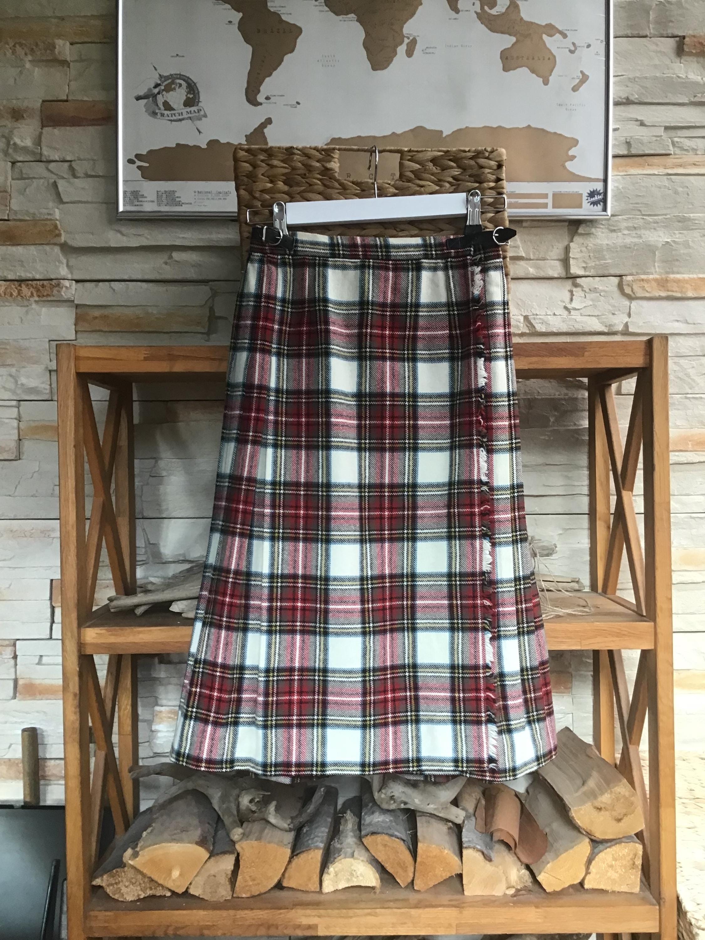 Vintage Women’s Size S - XS Scottish Wool Tartan Plaid Kilt Skirt Red & White Skirt with Fringe