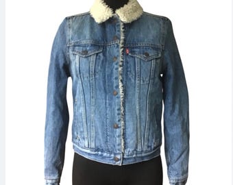 Vintage Levi’s Blue Denim Insulated Jacket Size S Cotton Jean Jacket