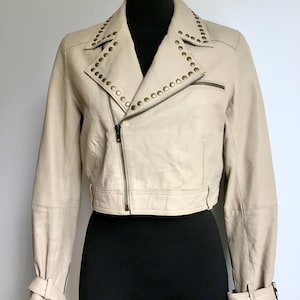 Vintage Women’s Size M Beige Biker Leather Jacket Cropped