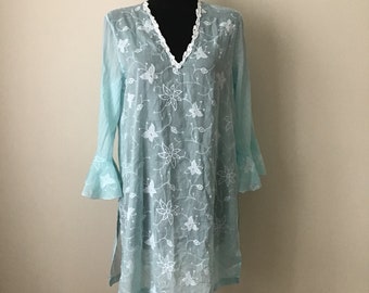 Vintage Size M Tirquoise Nightgown Nightdress Sleepwear Cotton Lightwear Loose Lingerie from Eva B.Bitzer