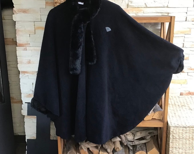 Vintage J.maura Black Polar Fleece Cape Etsy