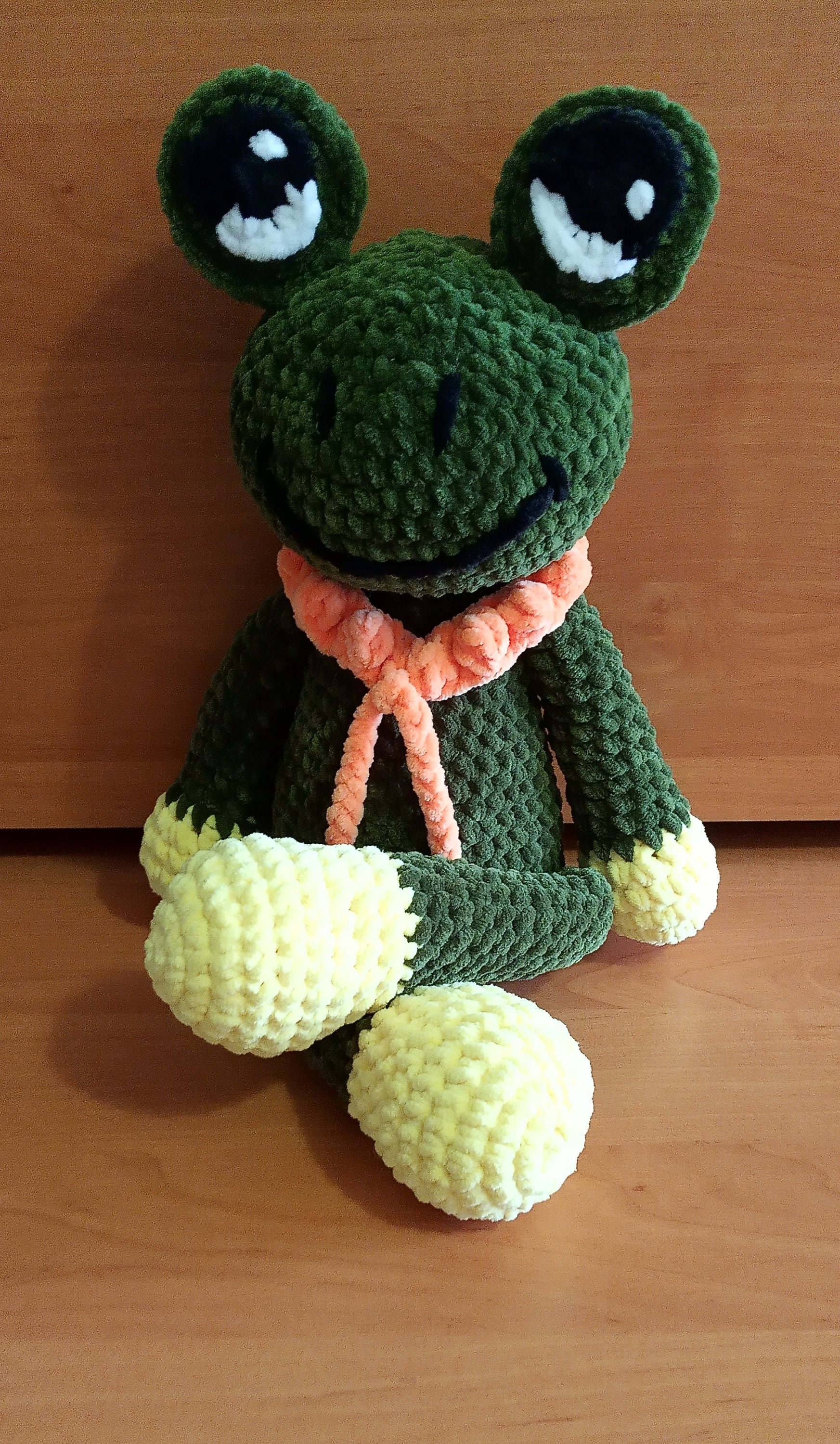 Knitted frog. Handmade toy. Soft toy a great gift for her. A Etsy