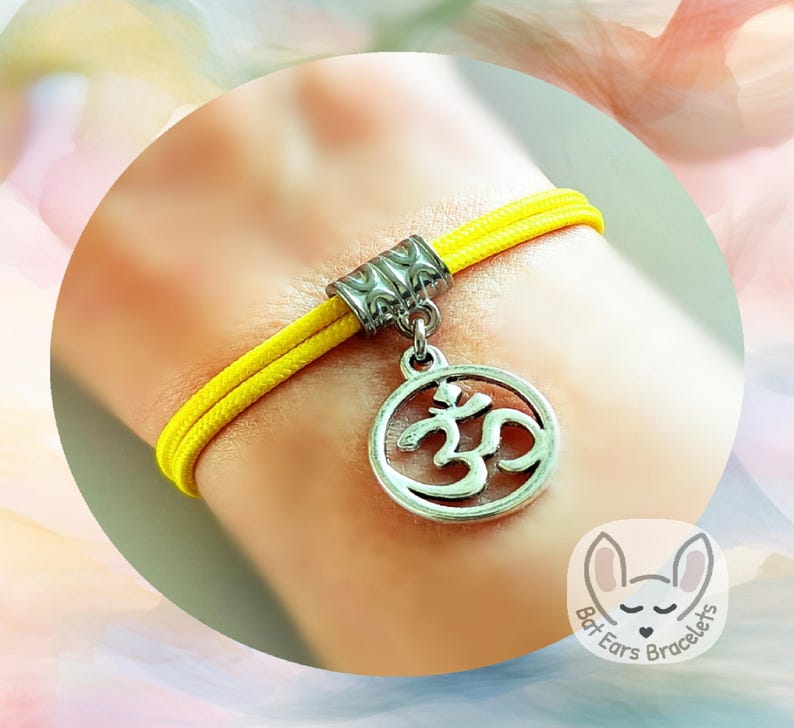 Om Namaste Bracelet Yoga Om Gift Personalised with Gift Bag Om Charm Bat ears bracelets 23 cord colours one size adjustable paracord bracelet eco friendly packaging no plastic initial name letter