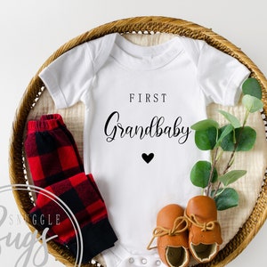 First Grandbaby Bodysuit, Pregnancy Announcement Baby Bodysuit, Baby Announcement Bodysuit, Grand Parents Baby Announcement, Firts Baby.