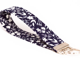 White flowers on navy key fob, 100% cotton fabric, key holder, wristlet keychain