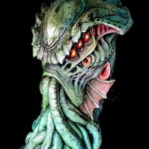 Máscara gigante de látex de Cthulhu