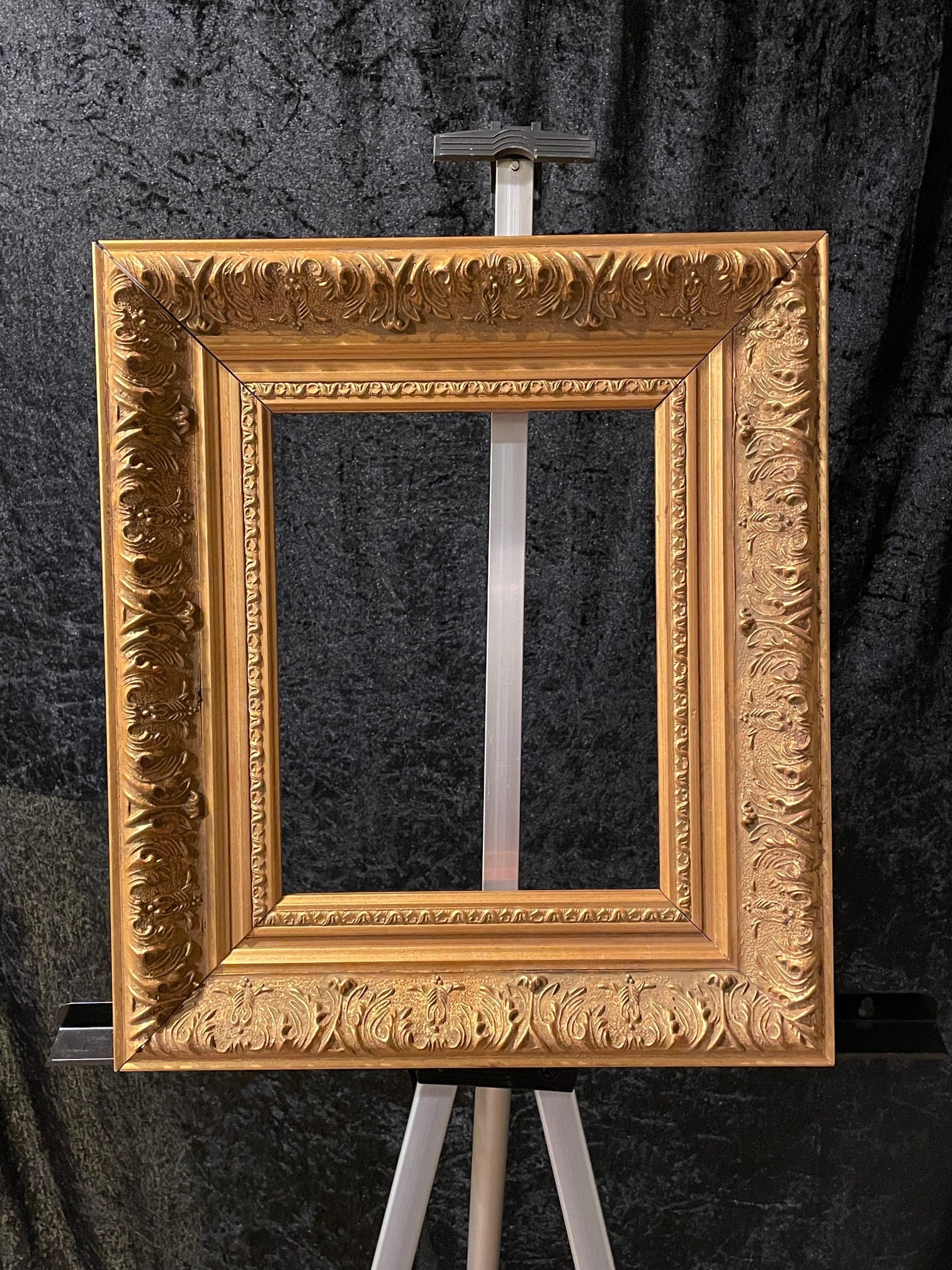 Heavy Lace Gold Vintage Wooden Picture Frames - Variety of Sizes