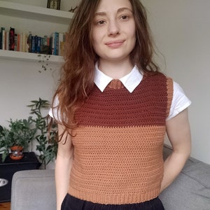 Two Colour Top / Sweater Vest Crochet Pattern