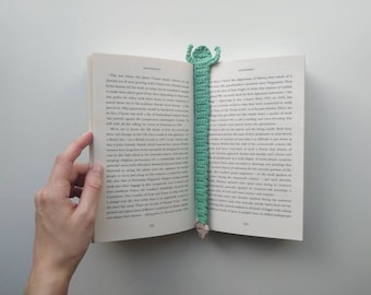 Crochet Cactus Bookmark