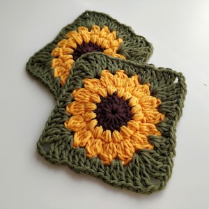 Sunflower Granny Square Crochet Pattern