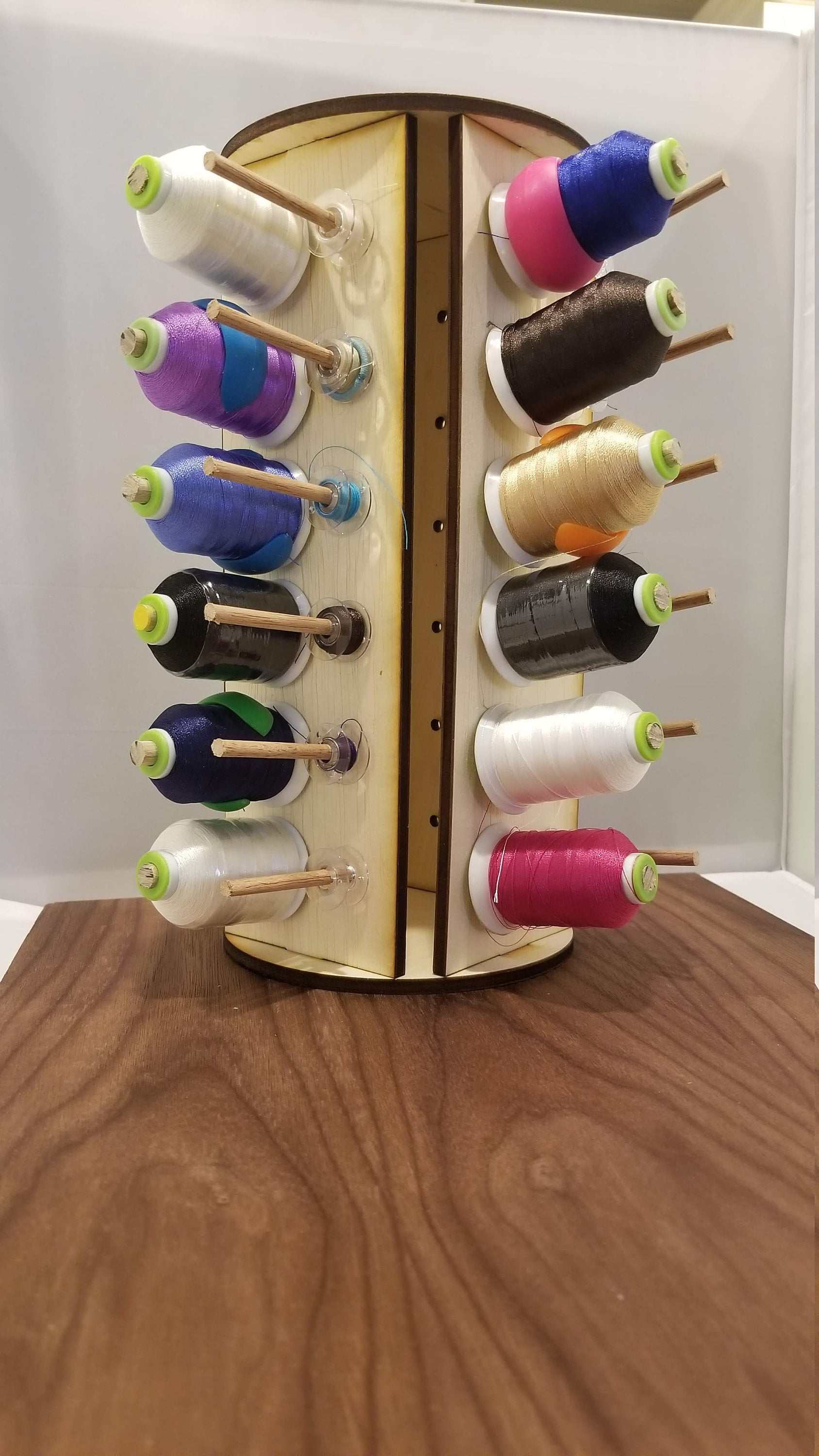 1950s-1960s Vintage Sewing/thread Box Green Thread Organizing Box