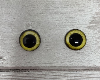 Yellow glass eye cabochons in sizes 6mm to 40mm human bird animal zombie eyes (500)