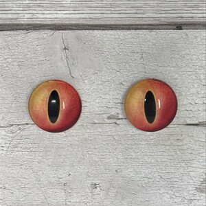 Orange glass eye cabochons in sizes 6mm to 20mm dragon eyes fish reptile lizard iris (383)