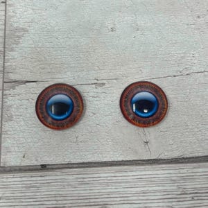 Cabochões de olhos de vidro vermelho em tamanhos de 6 mm a 40 mm olhos humanos monstro pássaro íris humana criatura de fantasia animal olhos de morcego (592)