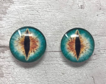 Green and orange glass eye cabochons in sizes 6mm to 40mm dragon eyes cat iris (020)