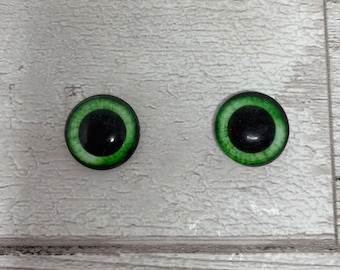 Cabujones de vidrio verde con forma de ojo: Ojos de animales para hacer muñecas artísticas (6-40 mm) (495)
