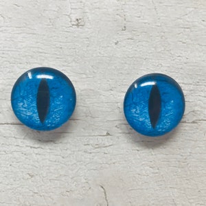 Cabochões de olho de vidro azul em tamanhos de 6 mm a 40 mm, olhos de gato de dragão, monstro, íris, sapo, criatura de fantasia, olhos de animal (111)