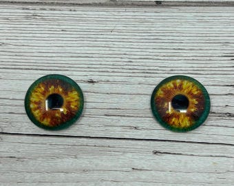 Green orange glass eye cabochons in sizes 6mm to 40mm dragon eyes cat iris (555)