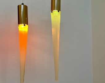 Pair of lighting icicle in alu-brass metal with acrylic icicle. Danish design from Davids Lamp the 1970s. Icicle Lamp. Corner light MCM