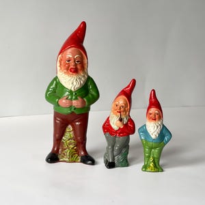 3 vintagetomtar, Tyskland, 30-40-tal. Vintage terrakotta/keramik, antik juldekoration. Gammal keramik, handmålad. Gräfenroda.