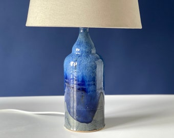 WOW! Finn Lynggaard 60s glazed ceramic table lamp, Denmark. Plug type: European or American. Unique art pottery.  MCM pioneer potter