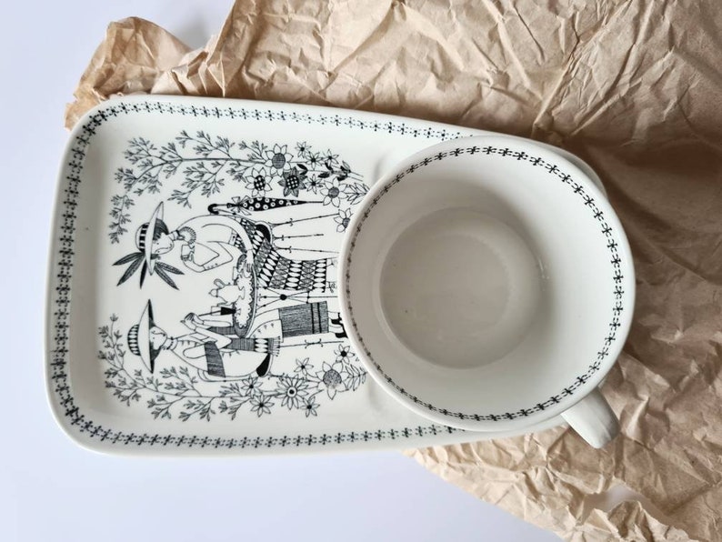 Rare Arabia Emilia series by Raija Uosikkinen Plate cup / TV set Finland Scandinavian Home Decor. image 7