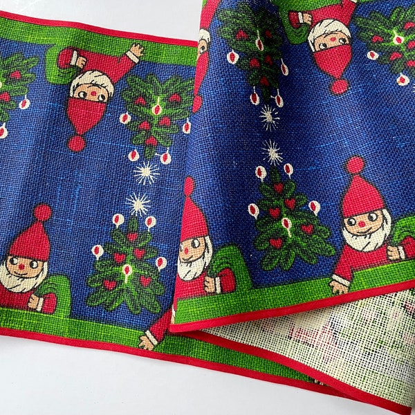 Vintage SODAHL or INKA Christmas table runner  - Danish design  - Made in 70s Denmark. Cute Santa / gnome / pixie / elf with xmas tree.