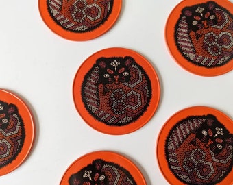 6 Reginald Corfield Design coasters - 70s cat treasures made by "Ducor" - Set of 5 pieces - Metal and cork. Psychedelic kitty retro design