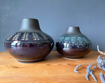 Set of 2 large Einar Johansen 60s glazed vases - designed for &quot;Søholm&quot;, Denmark. &quot;3326 & 3327&quot;, 1960s. Danish Design. MCM ceramic vases.