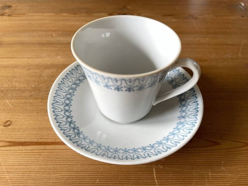 TULIP 60s Karlskrona, Upsala Ekeby, Sweden. CUP & SAUCER Swedish