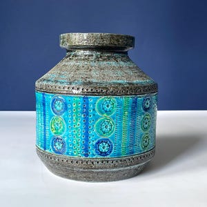 Big Bitossi vase. Aldo Londi Italian Pottery. Italy MCM pottery. Home decor from the 60s Collectors mid century modern