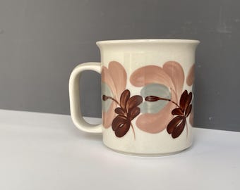 Arabia KORALLI large cup / mug. Arabia Finland. Very rare! Designed by Raija Uosikkinen and Ulla Procope. Collectible, highly sought after
