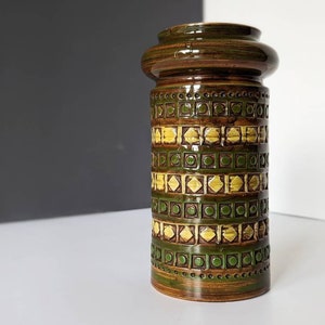 Bitossi &quot;Rimini Musk&quot; cylindrical vase with brown, green and yellow pattern - vintage Italy 60-70s ceramic - handmade mid century pottery.