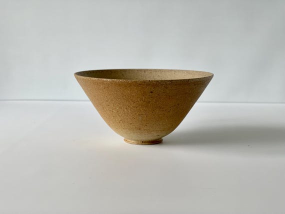 Danish Ceramic treasure by Birthe Sahl. High quality brown bowl. Scandinavian art pottery for a "Nordic home" vibe. Spotted brown clay/glaze