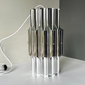 Vintage Lyfa Pan aluminium pendant lamp in excellent condition. Danish 1970. Stunning design by Bent Karlby lamp. Hollywood Regency MCM