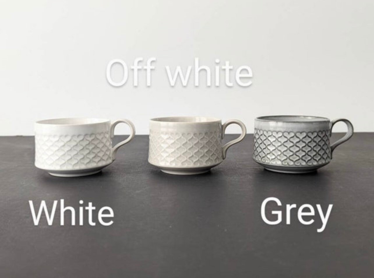 ホワイトパレット。クイストガード「コーディアル」トリオ - カップ