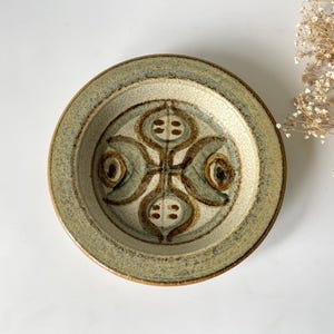 Schale von Søholm Dänemark. Schale Erika von Noomi Backhausen & Poul Brandborg - Danish Stoneware Studio Pottery. Mid Century Modern Design, DK