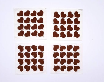 Vintage set of 4 cotton napkins / placemats - Sødahl, Denmark 70s. Printed cotton - brown hearts. Retro treasure perfect for picnic!