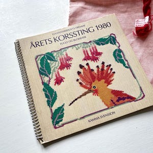 Rare 1980 - Haandarbejdets Fremme - Cross Stitch Book / Calendar
