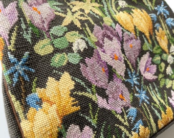 デンマークのヴィンテージ刺繍/クロスステッチハンドバッグ 