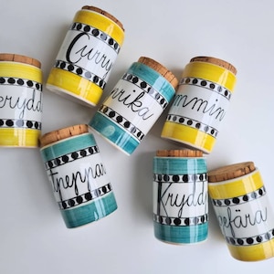 Marianne Westman &quot;Arom&quot; collection of 7 jars. Spice jars from the 50s, Rörstrand, Sweden. Free shipping! Yellow and blue jars, cork lids