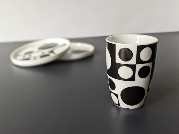 Verner Panton GEOMETRI. Thermal Mug and Plates, Set of Tree