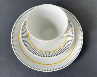 Vintage Upsala Ekeby,  Karlskrona trio - Cup, saucer and plate. Swedish mid century modern - Great condition - Yellow and black pattern