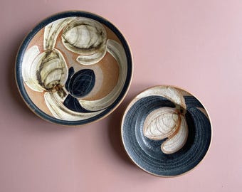2 Søholm Denmark bowls by Noomi Backhausen. Artsy black & beige design. Vintage Danish Stoneware Studio Pottery. Mid century modern design