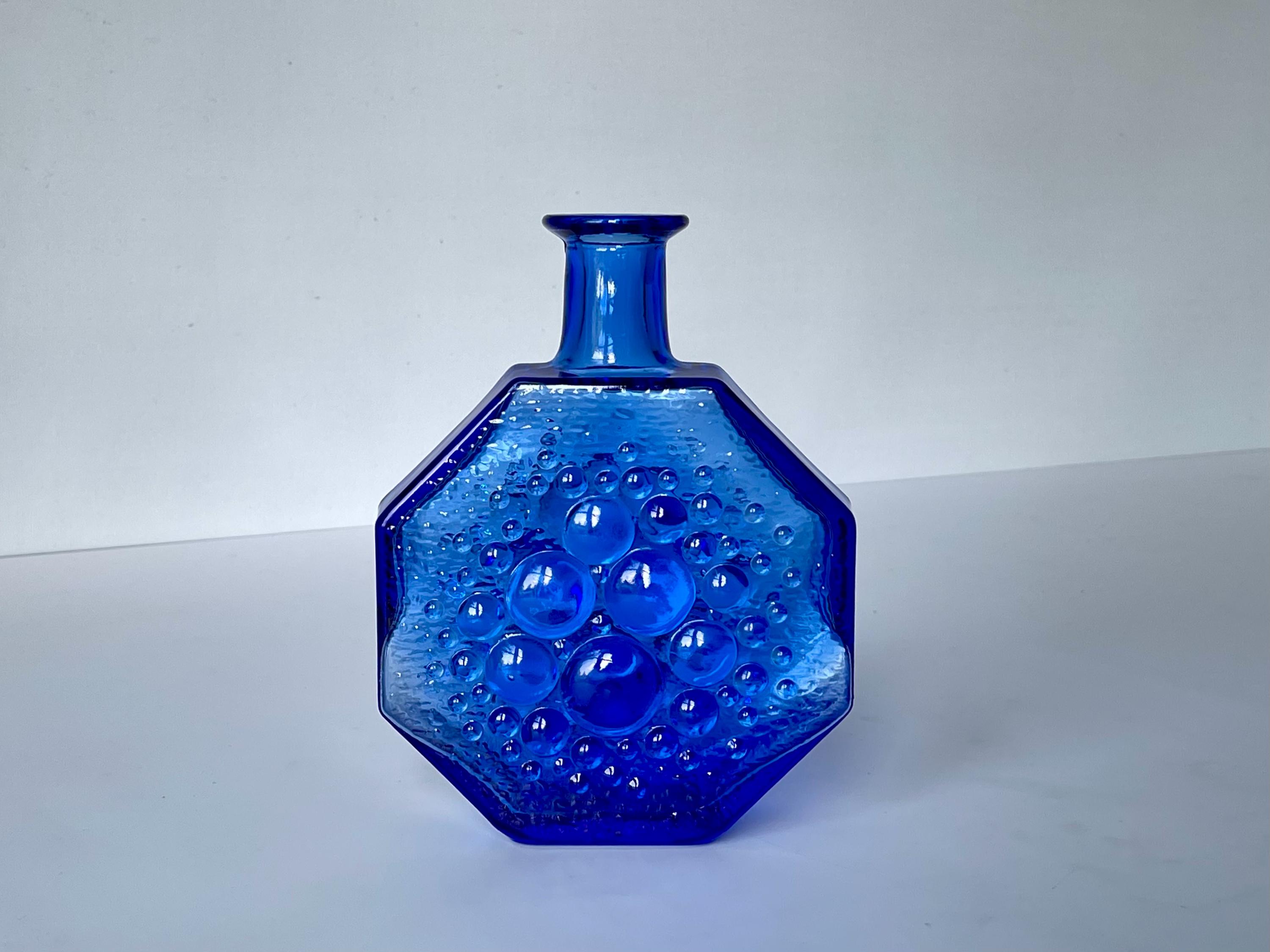 Nanny Still Stella Polaris Vase, Riihimäen Lasi, Finland, MCM