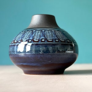 Large Einar Johansen 60s glazed vase - designed for "Søholm", Denmark. "3326", 1960s. Danish Design. MCM ceramic vase.