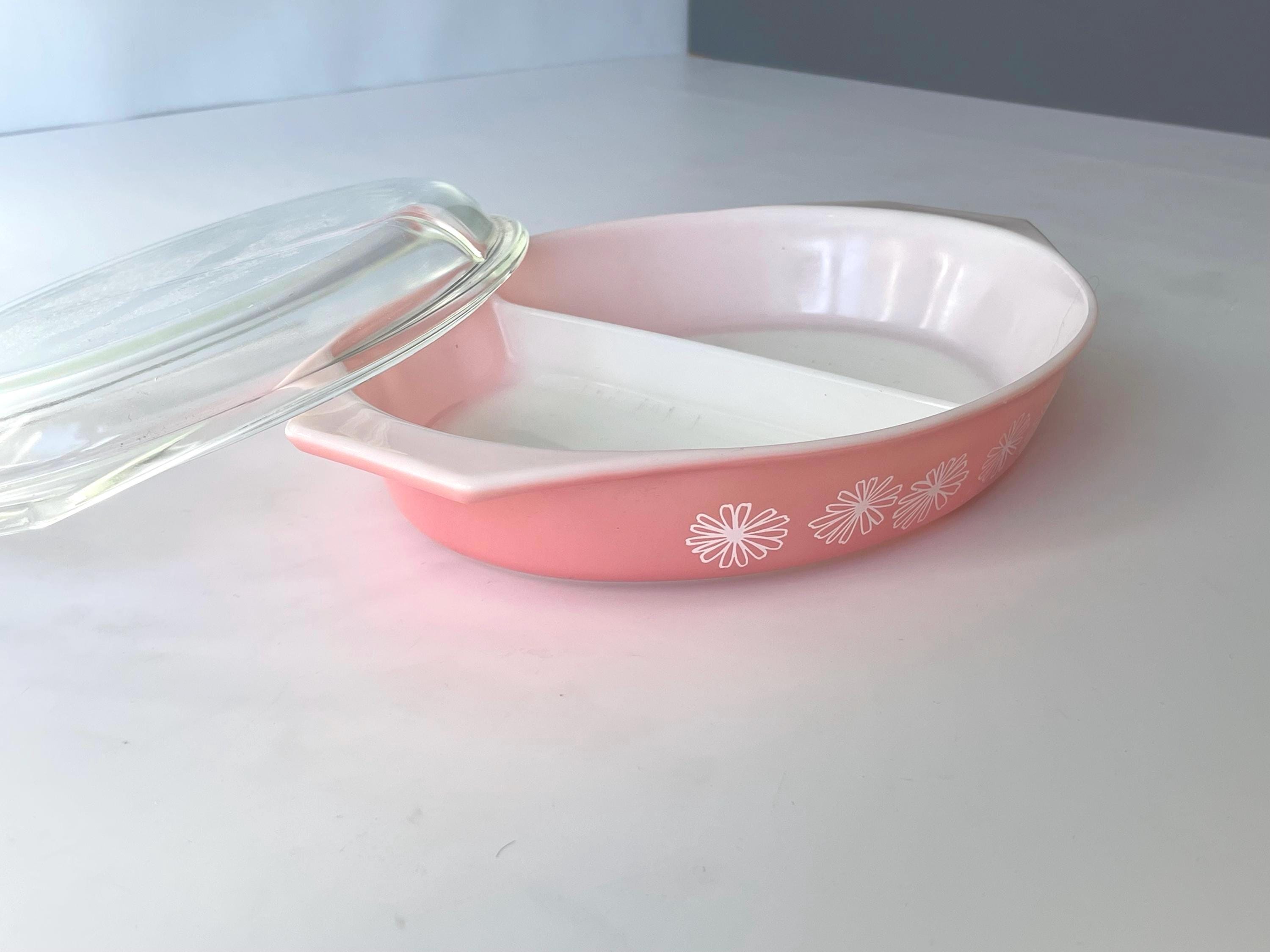 Pyrex Pink Daisy Divided Casserole. 1.5 Quart Vintage Collectors